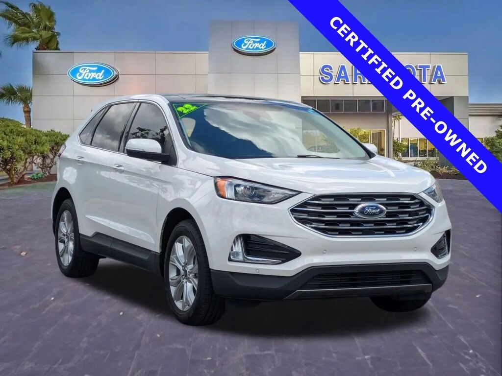 2022 Ford Edge Titanium — photo 1 of 13