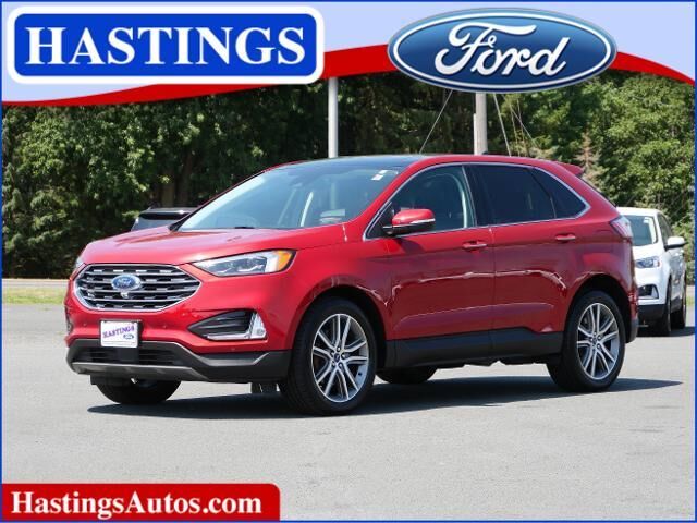 2022 Ford Edge Titanium
