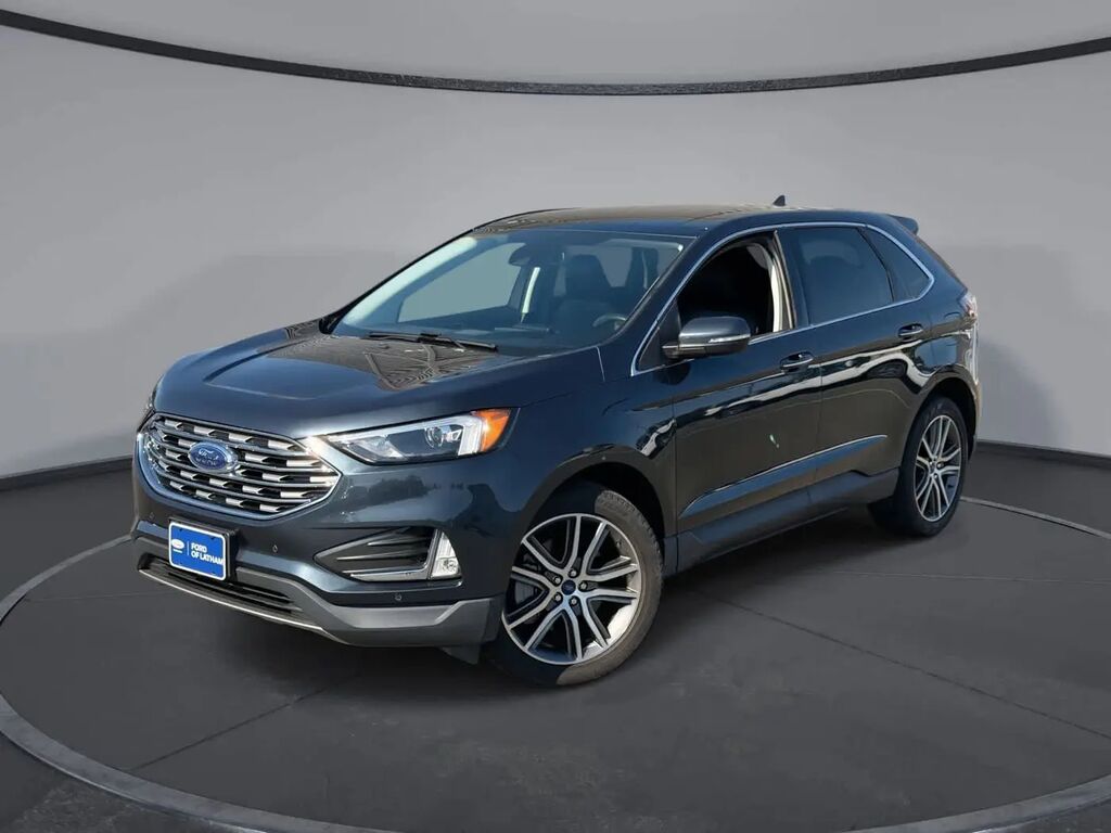 2022 Ford Edge Titanium — photo 1 of 13