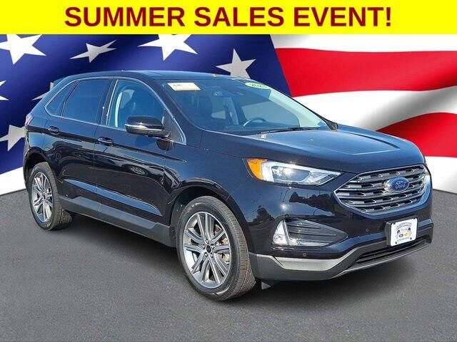 2023 Ford Edge Titanium