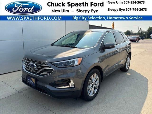 2023 Ford Edge Titanium