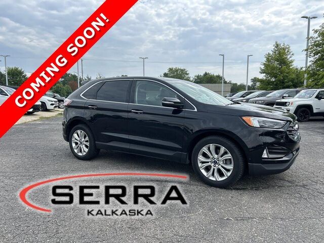 2020 Ford Edge Titanium