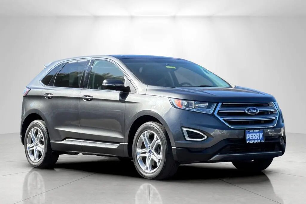 2018 Ford Edge Titanium — photo 1 of 13