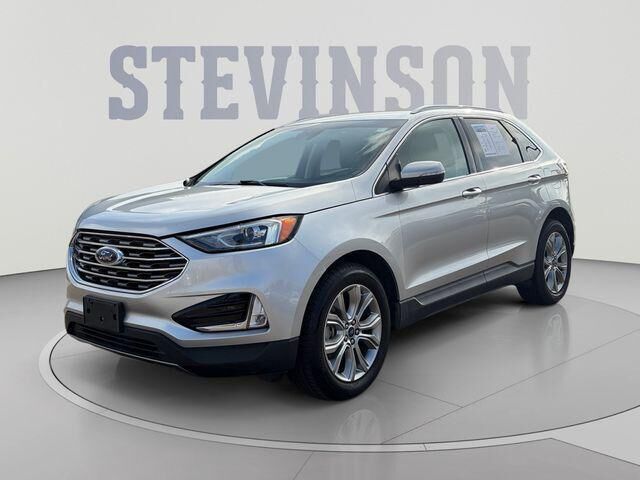 2019 Ford Edge Titanium — photo 1 of 13