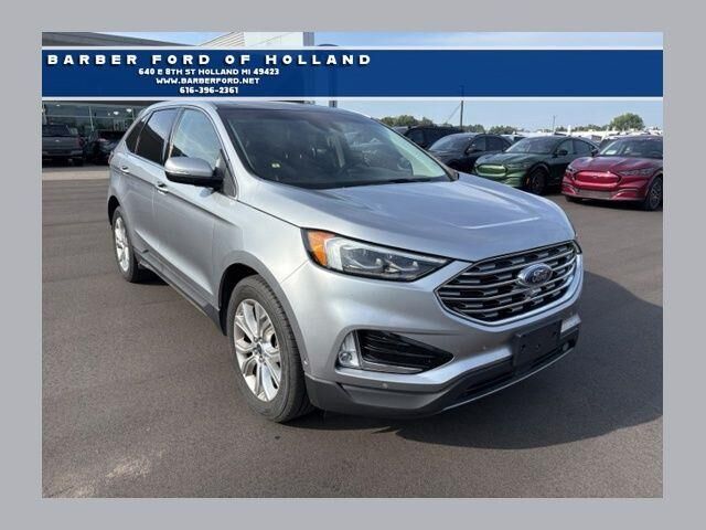 2020 Ford Edge Titanium
