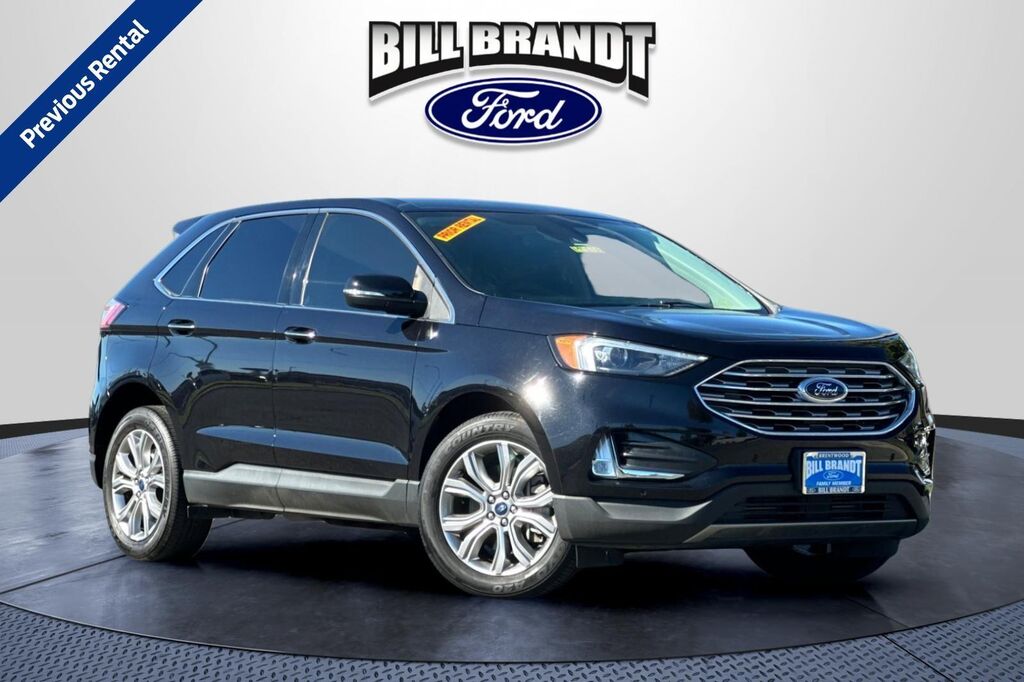 2022 Ford Edge Titanium — photo 1 of 13