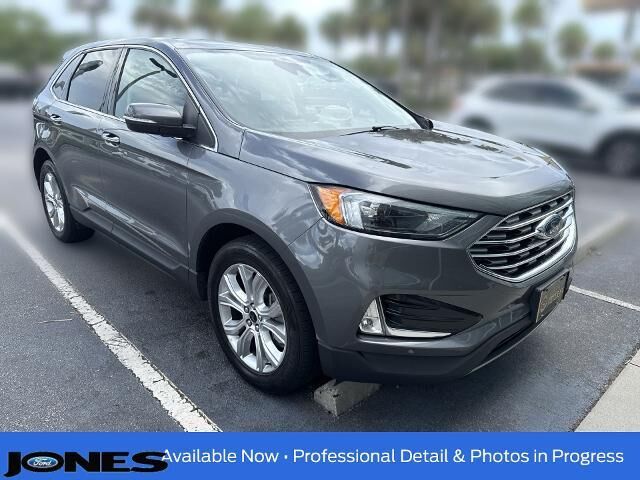 2023 Ford Edge Titanium