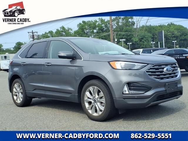 2023 Ford Edge Titanium