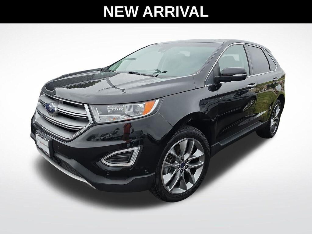 2018 Ford Edge Titanium — photo 1 of 4