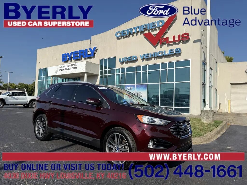 2020 Ford Edge Titanium — photo 1 of 1