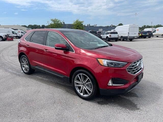 2024 Ford Edge Titanium