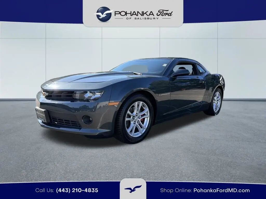 2015 Chevrolet Camaro LT — photo 1 of 13