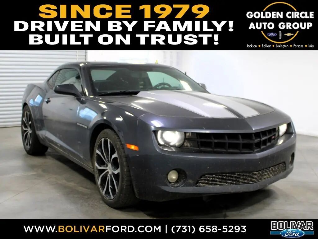 2011 Chevrolet Camaro LT — photo 1 of 11
