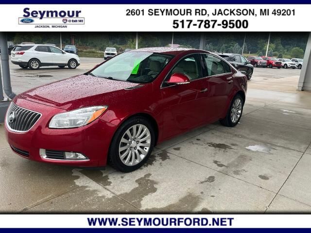 2013 Buick Regal Premium 1