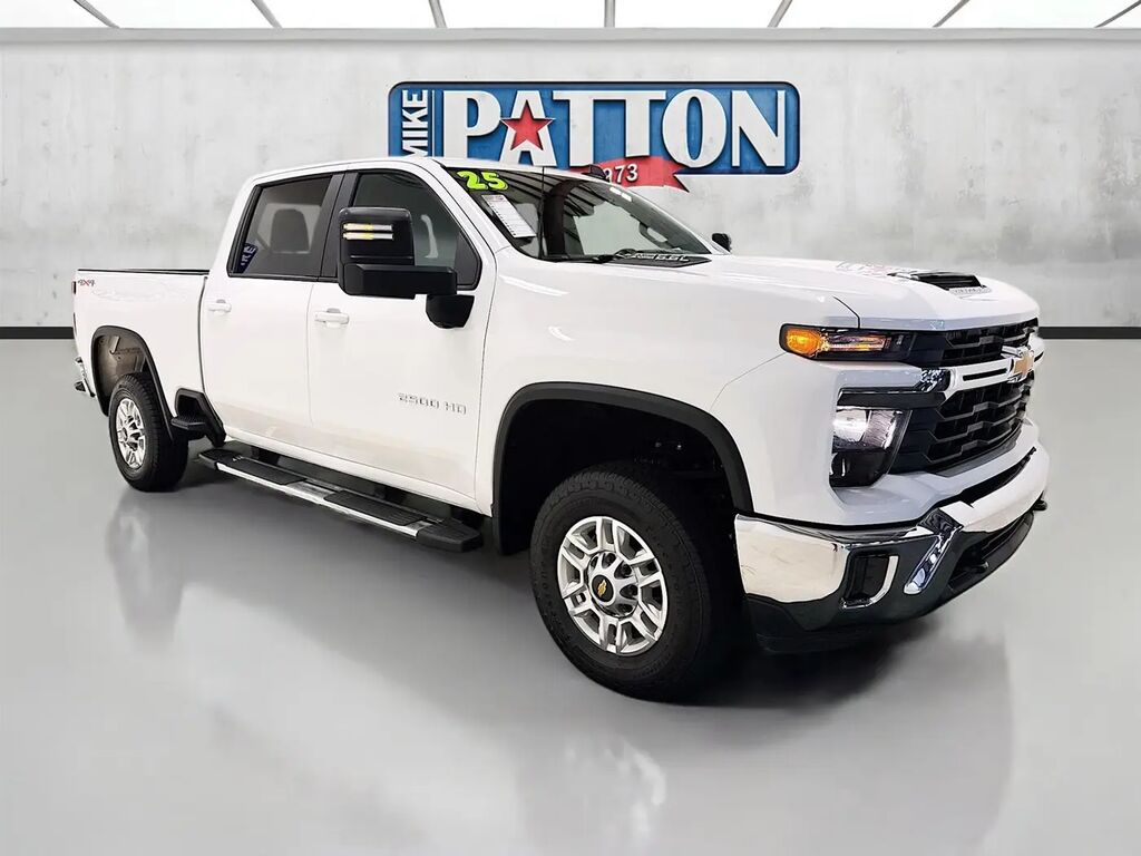 2025 Chevrolet Silverado 2500HD LT — photo 1 of 26