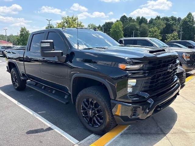 2025 Chevrolet Silverado 2500HD Custom