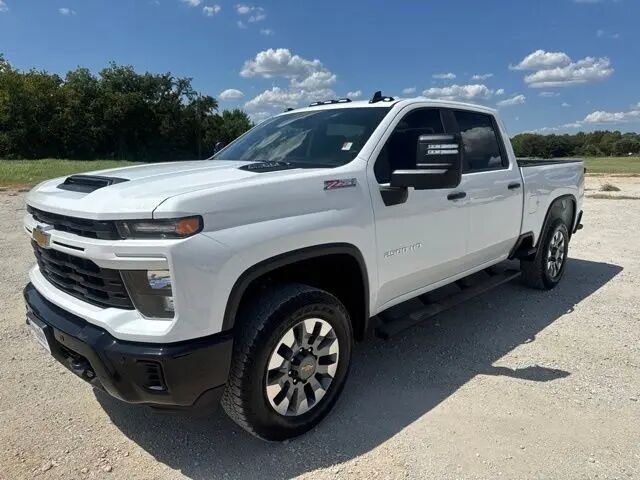 2026 Chevrolet Silverado 2500HD Custom