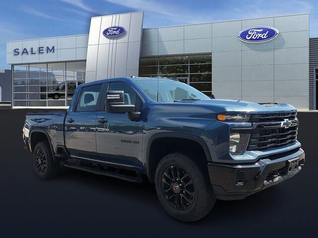 2025 Chevrolet Silverado 2500HD Custom