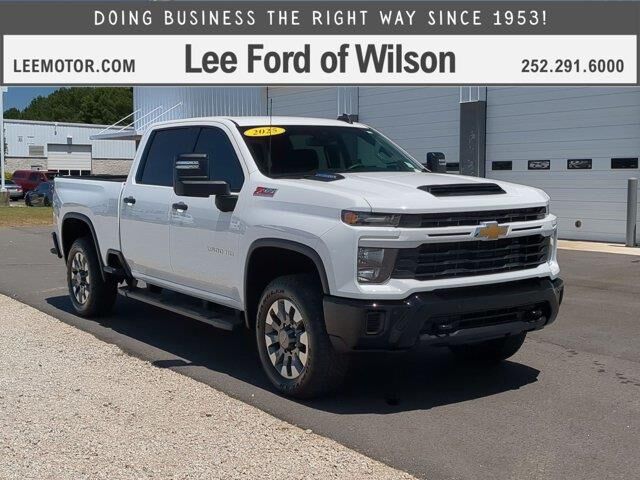 2025 Chevrolet Silverado 2500HD Custom