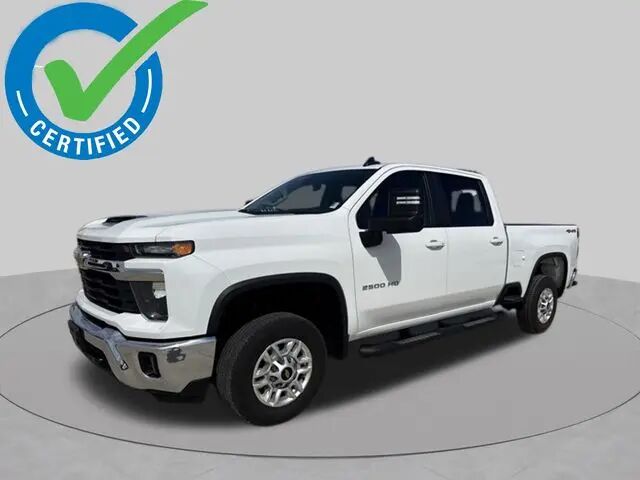 2025 Chevrolet Silverado 2500HD LT — photo 1 of 13