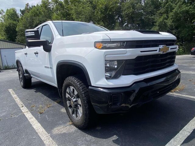 2024 Chevrolet Silverado 2500HD Custom