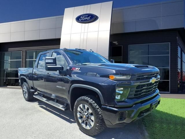 2024 Chevrolet Silverado 2500HD Custom