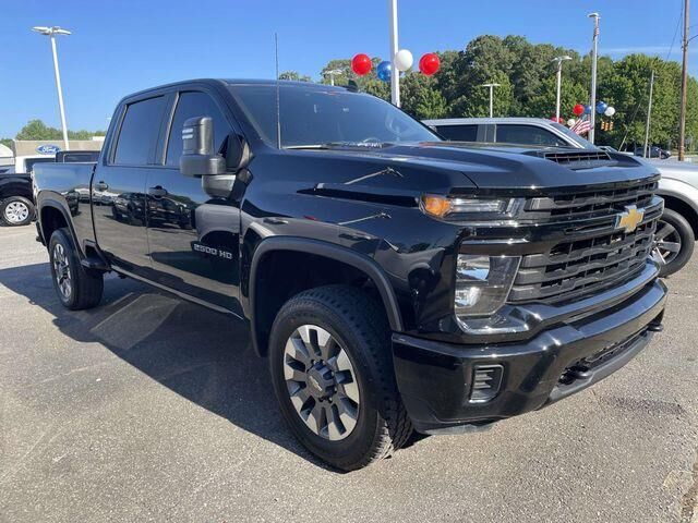 2024 Chevrolet Silverado 2500HD Custom