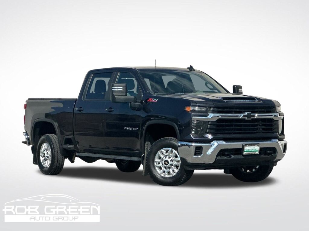 2024 Chevrolet Silverado 2500HD LT — photo 1 of 13