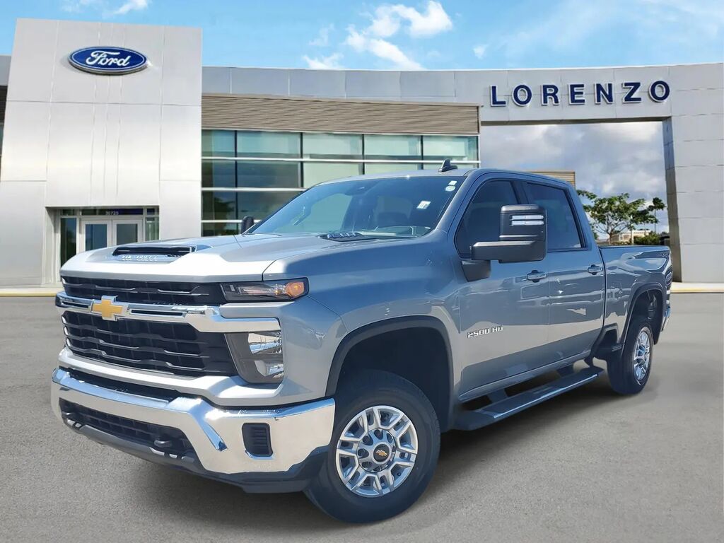 2024 Chevrolet Silverado 2500HD LT — photo 1 of 13