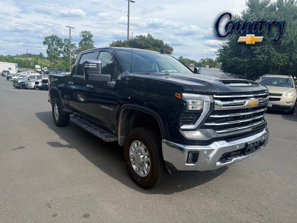 2024 Chevrolet Silverado 2500HD LTZ — photo 1 of 13