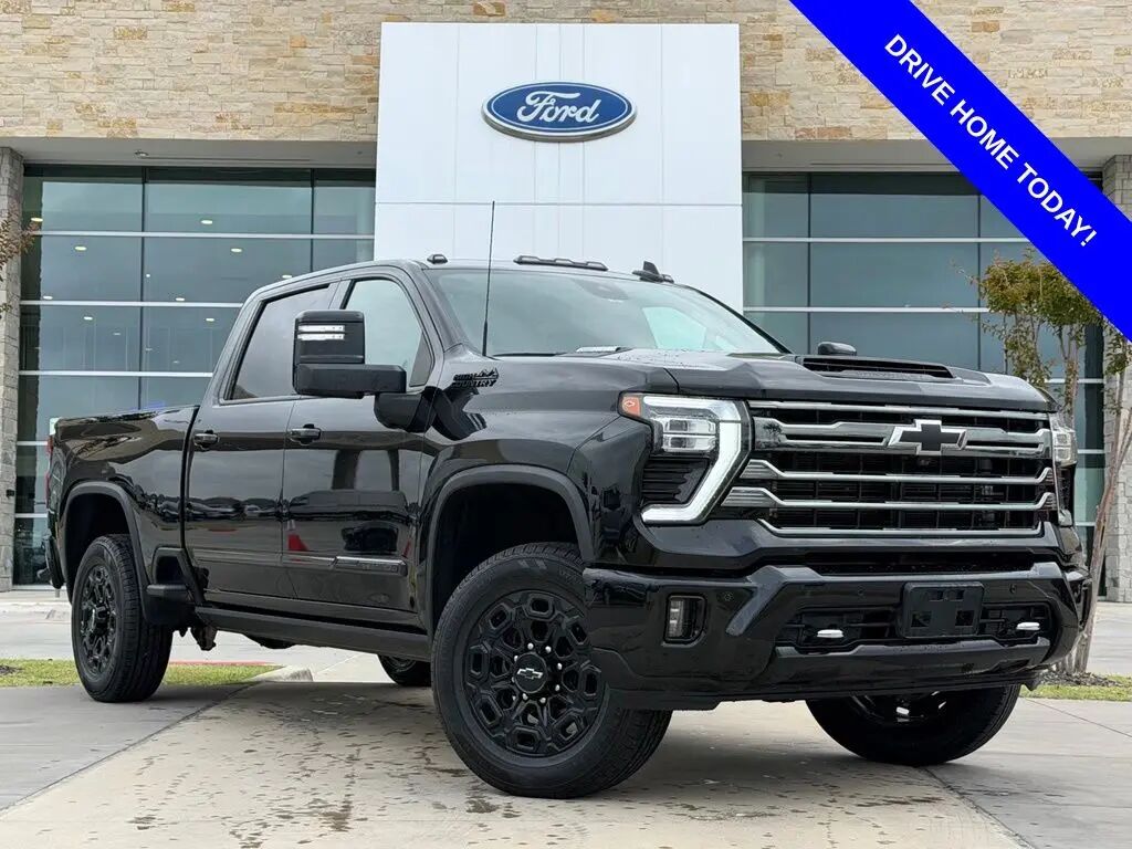 2024 Chevrolet Silverado 2500HD High Country — photo 1 of 13