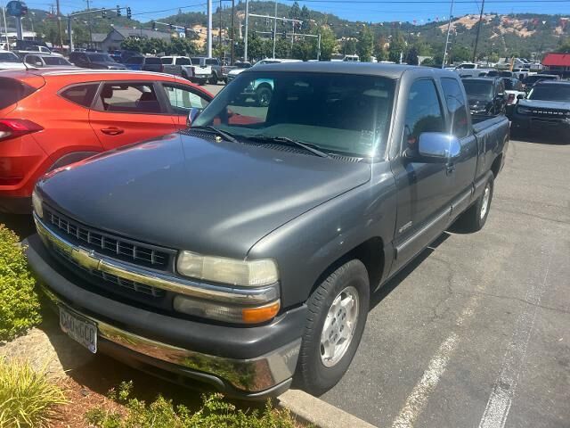2001 Chevrolet Silverado 1500 LS