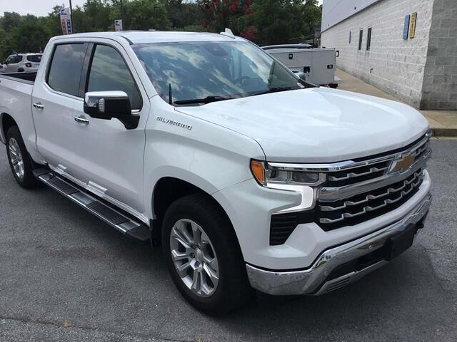 2023 Chevrolet Silverado 1500 LTZ