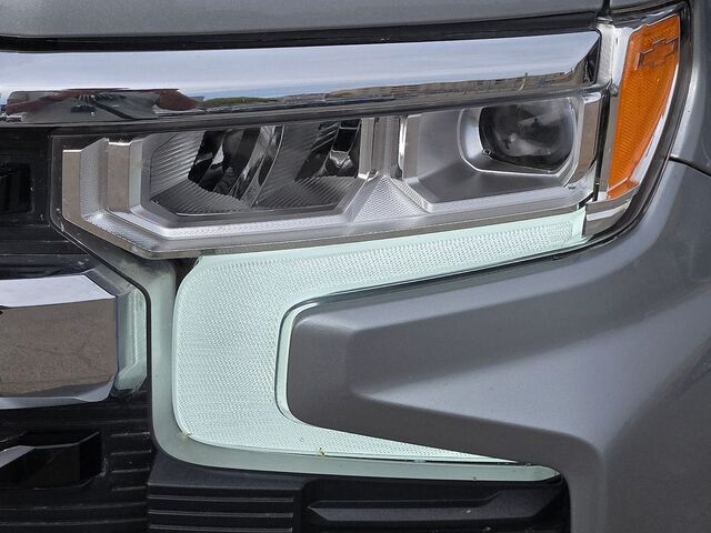 2025 Chevrolet Silverado 1500 LT — photo 1 of 2