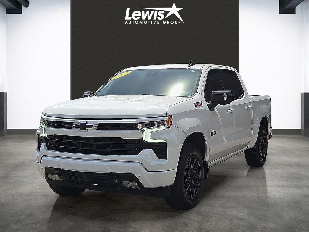 2025 Chevrolet Silverado 1500 RST — photo 1 of 13
