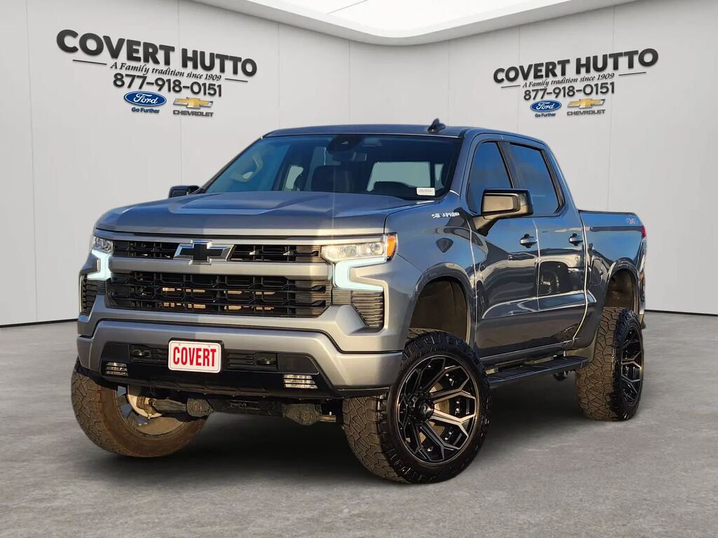 2025 Chevrolet Silverado 1500 RST — photo 1 of 13