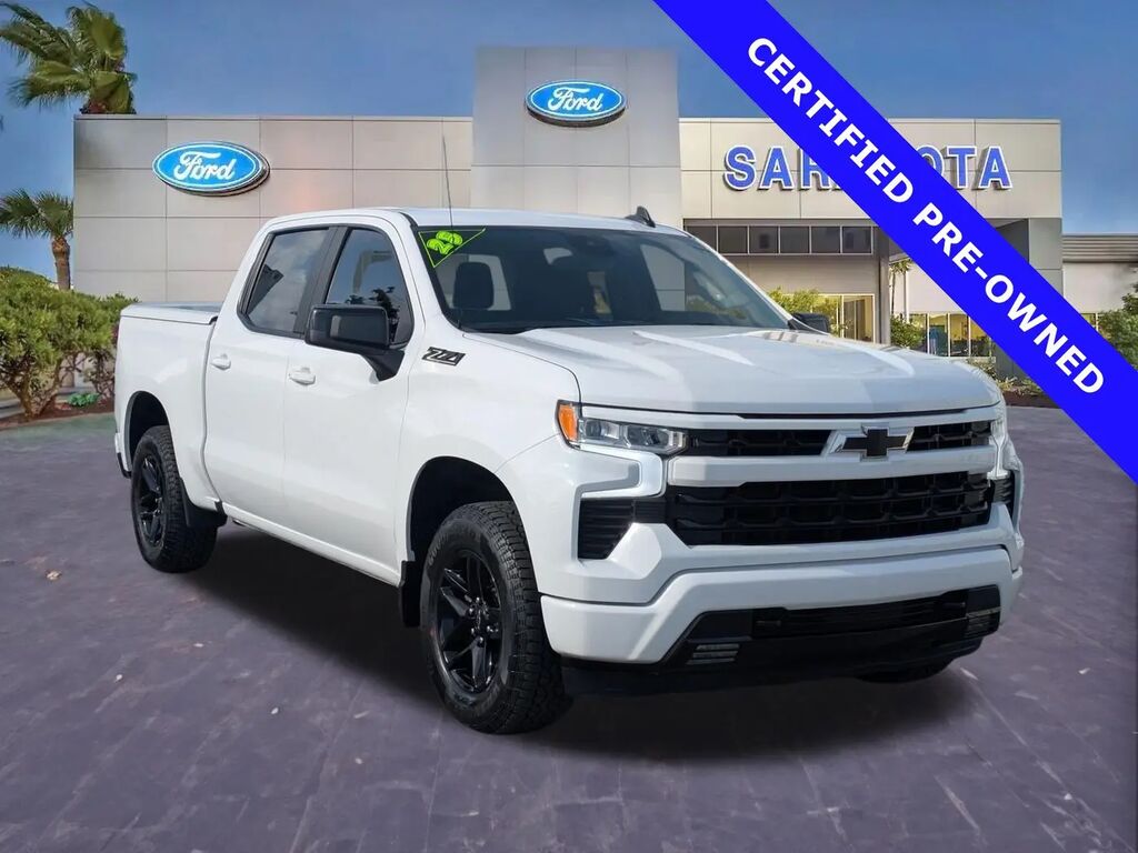 2025 Chevrolet Silverado 1500 RST — photo 1 of 13
