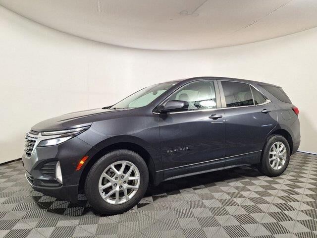 2022 Chevrolet Equinox LT — photo 1 of 13