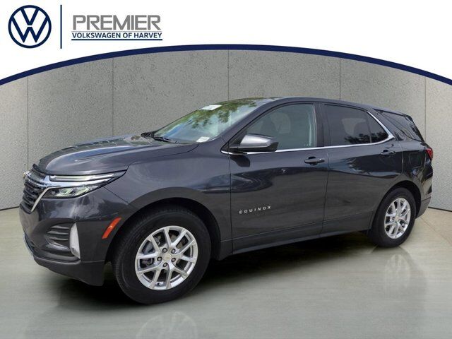 2022 Chevrolet Equinox LT — photo 1 of 13