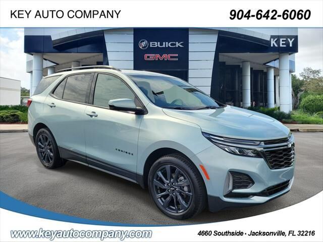 2022 Chevrolet Equinox RS — photo 1 of 13