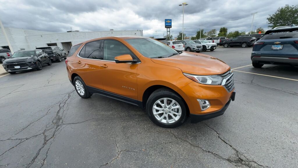 2018 Chevrolet Equinox LT — photo 1 of 7