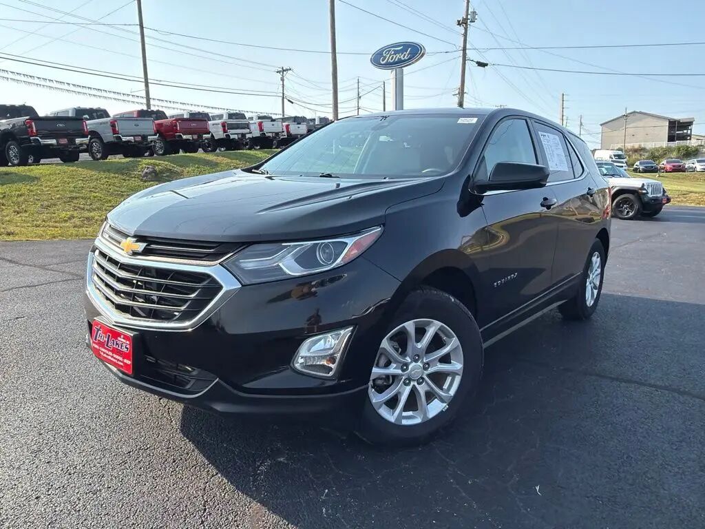 2020 Chevrolet Equinox LT — photo 1 of 13