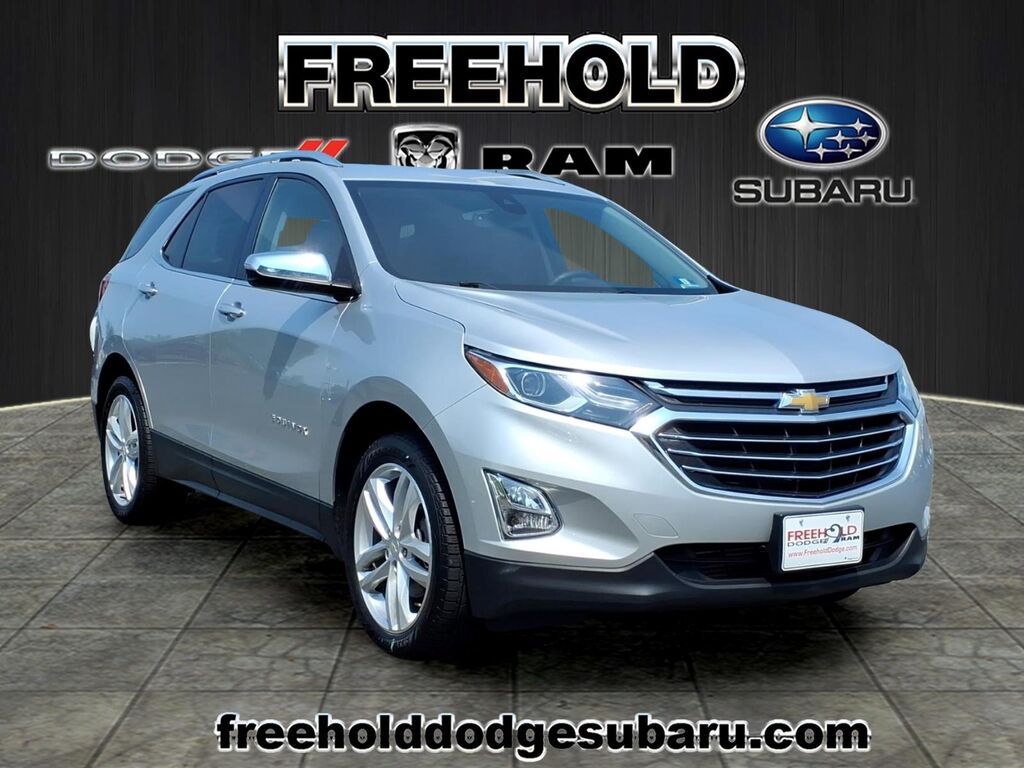 2020 Chevrolet Equinox Premier — photo 1 of 13