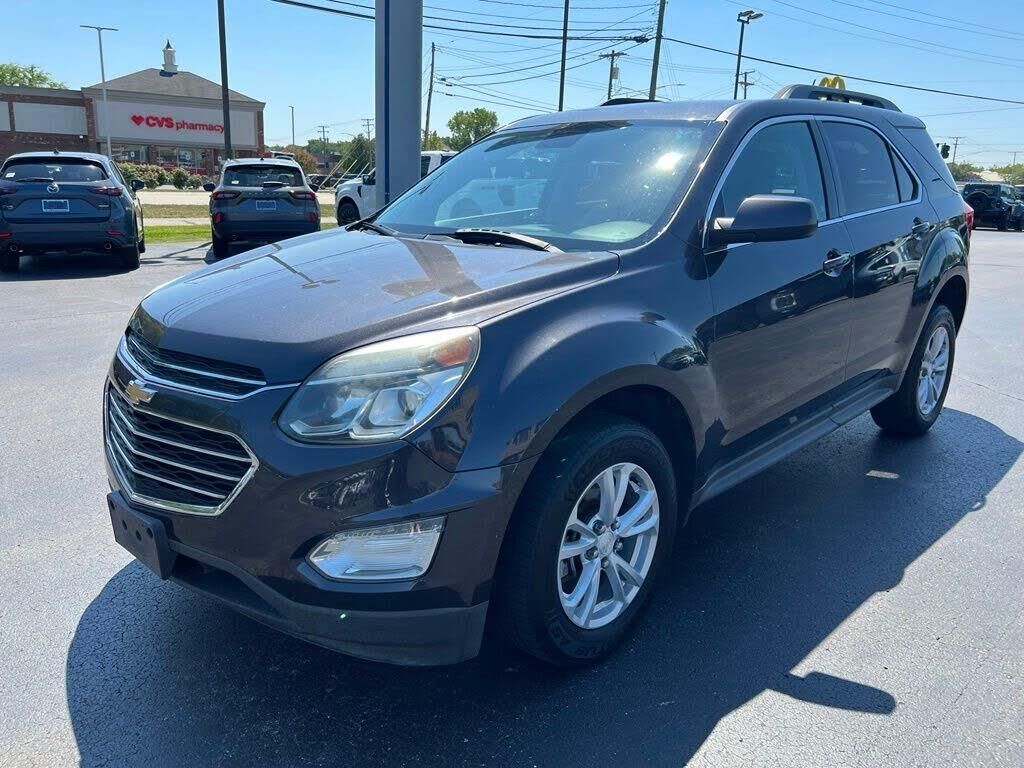 2016 Chevrolet Equinox LT — photo 1 of 2