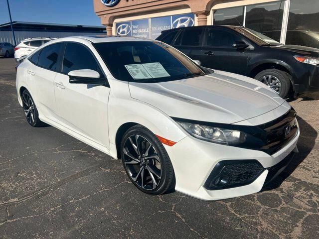 2017 Honda Civic Si — photo 1 of 13