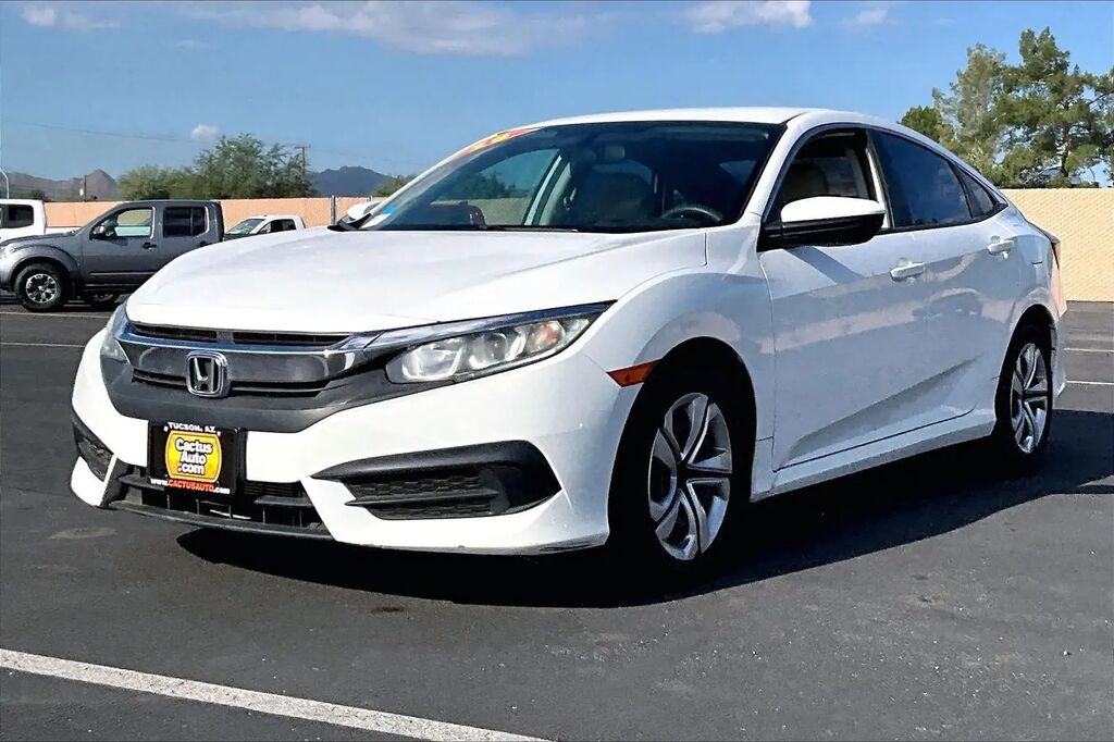 2018 Honda Civic LX — photo 1 of 5
