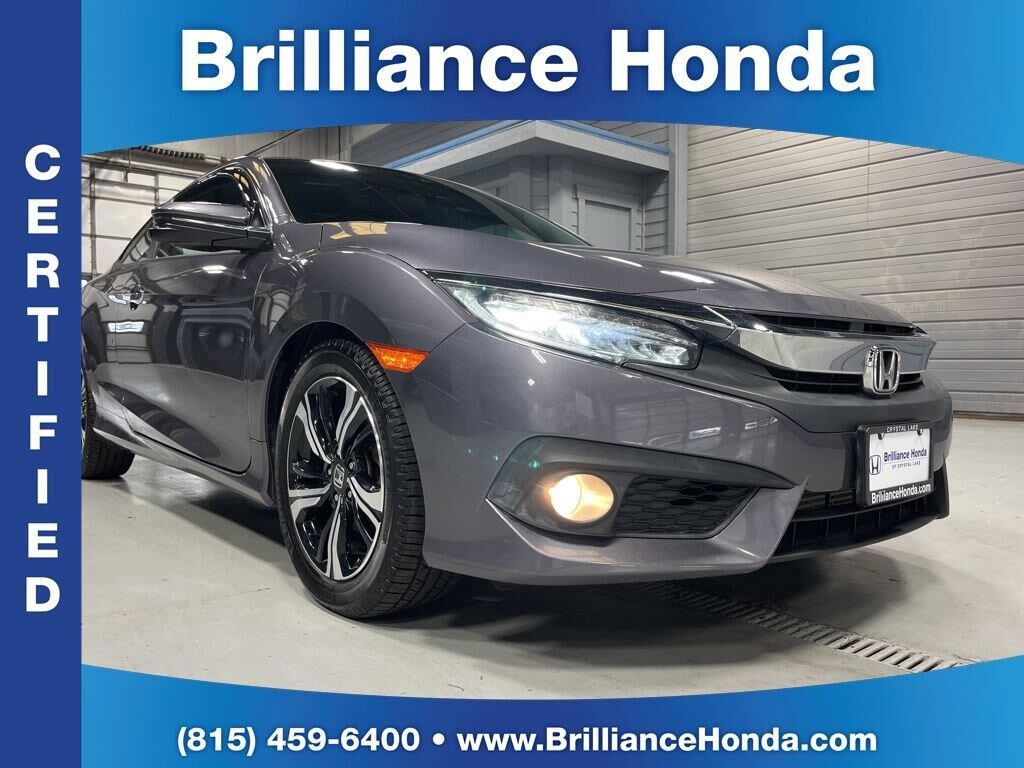 2017 Honda Civic Touring — photo 1 of 13