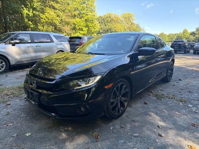 2019 Honda Civic Sport — photo 1 of 13