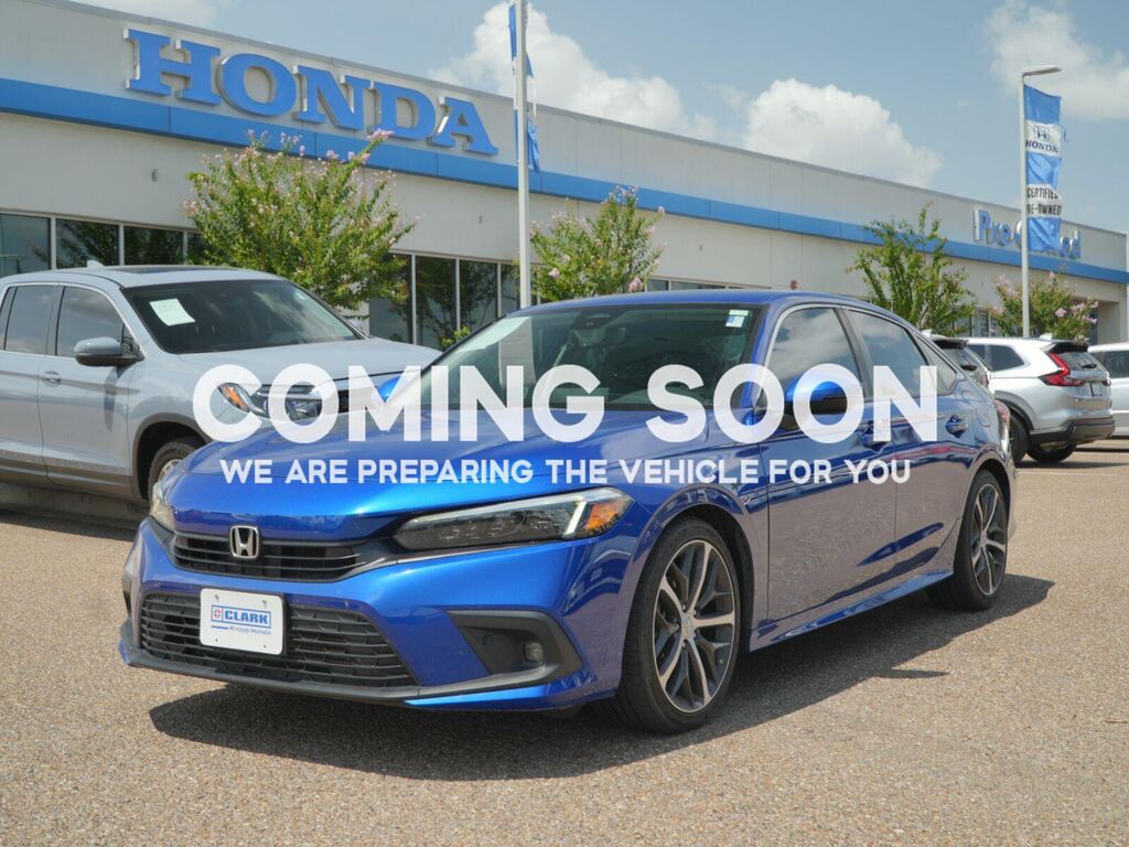 2023 Honda Civic Touring — photo 1 of 13