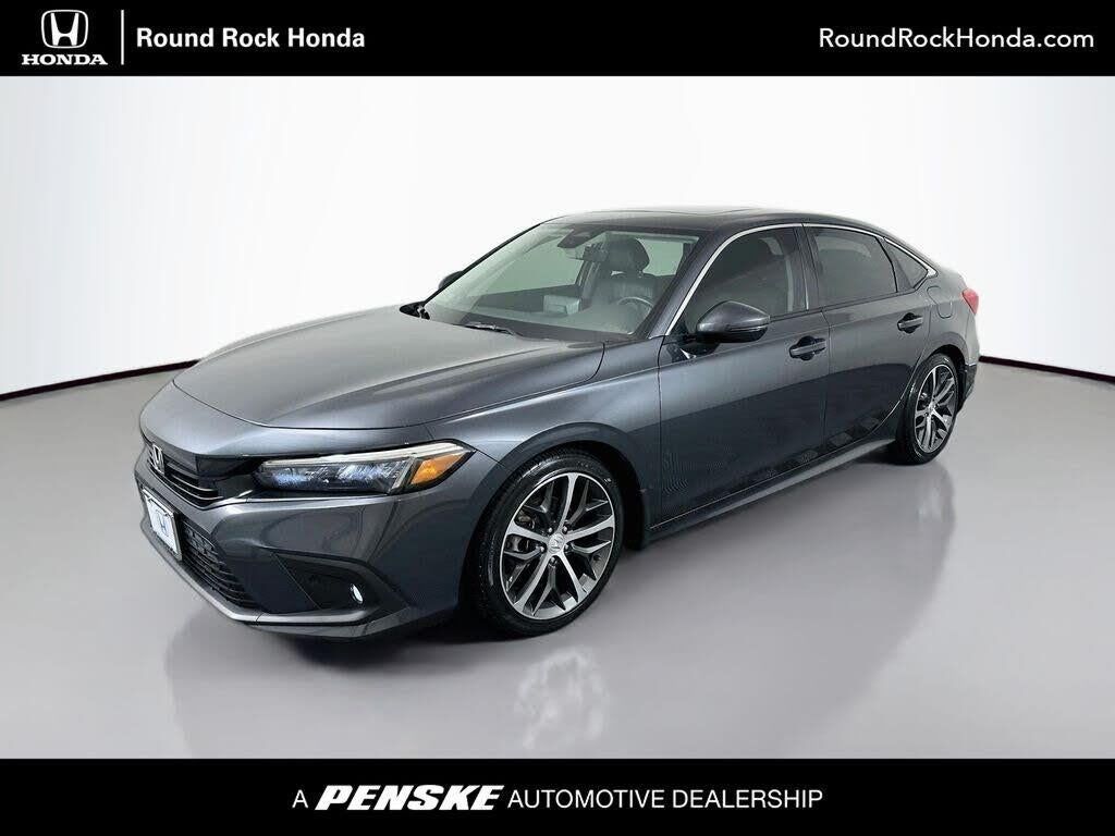 2024 Honda Civic Touring — photo 1 of 1